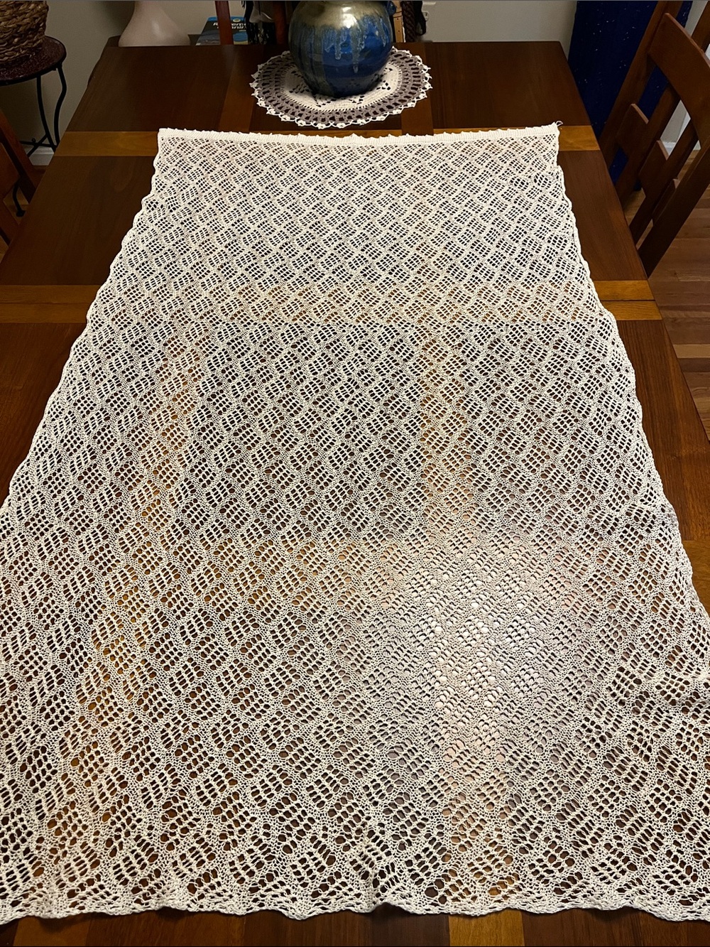 Handmade crochet table cloth, cotton, cute!